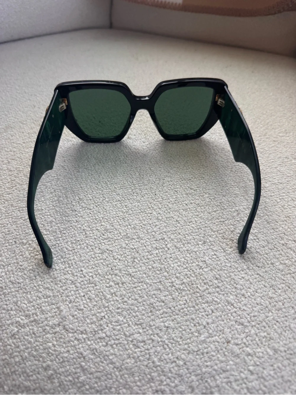 Gucci bold green